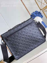 Load image into Gallery viewer, MBG055 S Lock Briefcase / HIGHEST QUALITY VERSION / 15.4 x 11.8 x 1.6 inches
