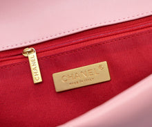 Load image into Gallery viewer, CC1071 CHANEL 19 Handbag / Small/Medium
