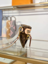 Load image into Gallery viewer, LB1301 High Rise / 15 x 6.3 x 3.1 inches / HIGHEST QUALITY VERSION
