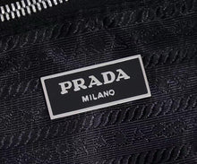 Load image into Gallery viewer, PD262 Tote Bag / 13.4x6.3x15.7inch
