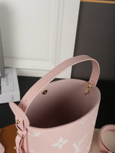 Load image into Gallery viewer, LB1209 All In BB / 6.3 x 7.1 x 4.7 inches
