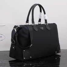 Load image into Gallery viewer, PD261 Re-Nylon and Saffiano Leather Travel Bag / 18.9x7x11inch
