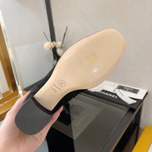 Load image into Gallery viewer, SE1201 CC High Boots / Size4-10
