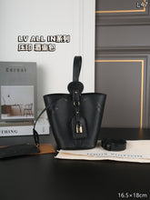 Load image into Gallery viewer, LB1209 All In BB / 6.3 x 7.1 x 4.7 inches
