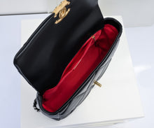 Load image into Gallery viewer, CC1073 CHANEL 19 Handbag / Small/Medium
