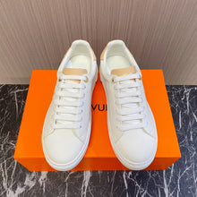 Load image into Gallery viewer, SE1200 LB Time Out Sneakers / Size5-9
