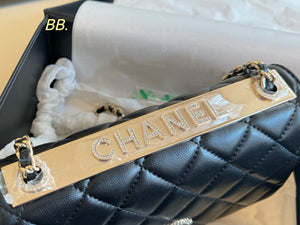 CC1193 Wallet on Chain / 4.8 x 7.6 x 1.4in