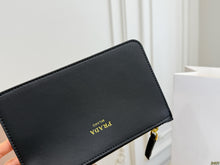 Load image into Gallery viewer, PD390 Prada Straw Tote Bag / Raffia &amp; Leather / 24 x 26 cm
