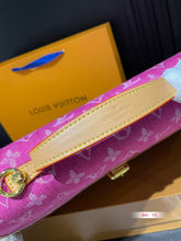 Load image into Gallery viewer, LB1213 Messenger Bag / 15x9.8x2.7inch
