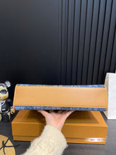 Load image into Gallery viewer, LB1214 Messenger Bag / 15x9.8x2.7inch
