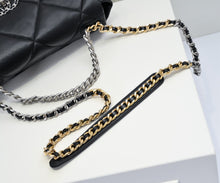 Load image into Gallery viewer, CC1078 CHANEL 19 Handbag / Small/Medium

