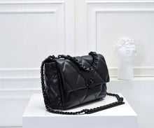 Load image into Gallery viewer, CC1079 CHANEL 19 Handbag / Small/Medium
