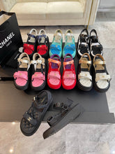 Load image into Gallery viewer, SE1400 CC Sandals / Size5-10
