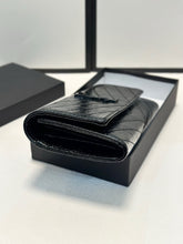 Load image into Gallery viewer, YSK323 Large Flap Wallet / 7.5 x 4.3 x 1 INCHES
