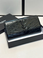 Load image into Gallery viewer, YSK323 Large Flap Wallet / 7.5 x 4.3 x 1 INCHES
