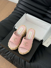 Load image into Gallery viewer, SE1592 Chanel Wedge Sandals / Size5-11
