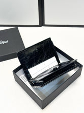 Load image into Gallery viewer, YSK324 Compact Wallet / 4.7 x 3.9 x 1.6 inches
