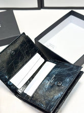 Load image into Gallery viewer, YSK324 Compact Wallet / 4.7 x 3.9 x 1.6 inches
