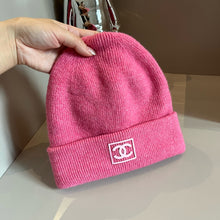 Load image into Gallery viewer, JW908 CC Beanie
