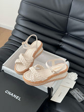 Load image into Gallery viewer, SE1586 Chanel Sandals / Size5-11
