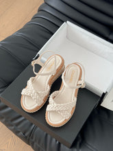 Load image into Gallery viewer, SE1586 Chanel Sandals / Size5-11
