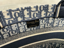 Load image into Gallery viewer, DR329 Hat Basket Bag / HIGHEST QUALITY VERSION / 16.4x9.8x4.3inch
