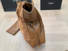 Load image into Gallery viewer, YSK381 JAMIE SHOPPING BAG / 13&quot; x 13&quot; x 3.9&quot;
