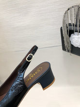 Load image into Gallery viewer, SE1329 CC Slingbacks / Size5-11
