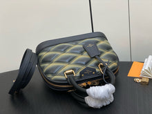 Load image into Gallery viewer, LB902 Alma BB / HIGHEST QUALITY VERSION / 9.3 x 6.9 x 4.5 inches
