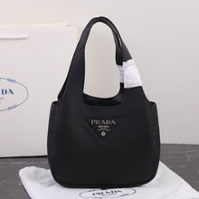 Load image into Gallery viewer, PD294 Leather Mini Bag / 7.1x6.1x3.9inch
