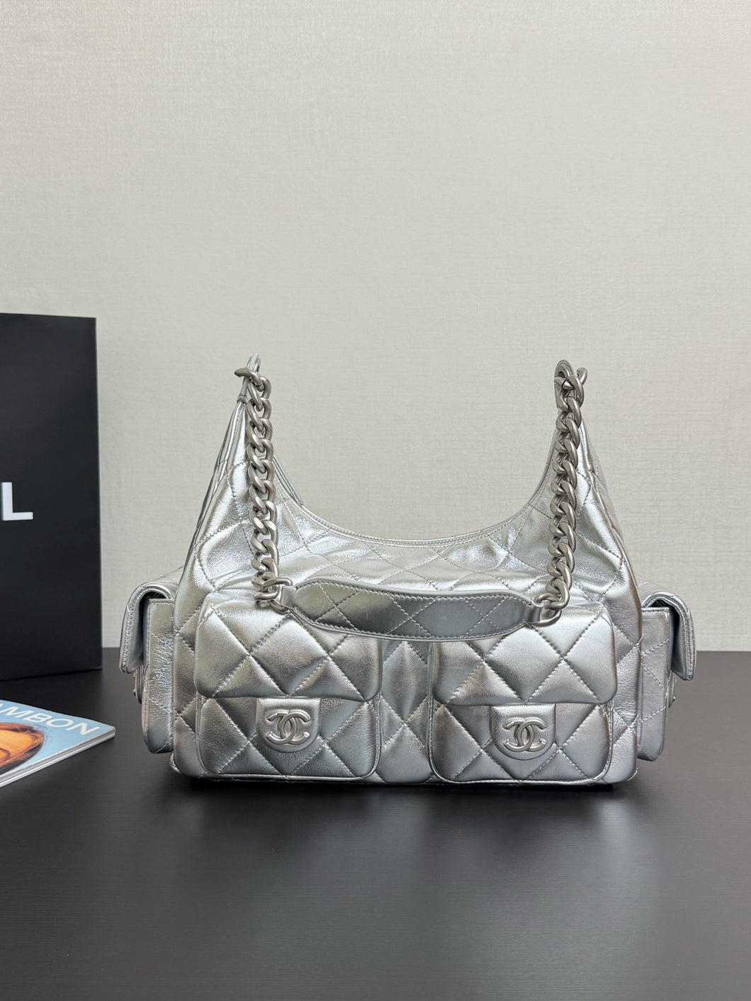 CC1143 Maxi Hobo Bag / HIGHEST QUALITY VERSION / 10.6 x 13.8 x 7.1in