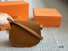 Load image into Gallery viewer, CLE019 Chloe Marcie Saddle Bag / Grained Calfskin / Small (19x14 cm)
