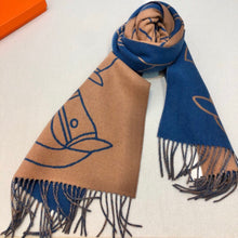 Load image into Gallery viewer, CLTH354 H Casaque Entrelacs Equestres Scarf / 40x195cm
