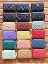 Load image into Gallery viewer, CC967 Classic Zipped Coin Purse / 2.9 × 4.3 × 0.8 in
