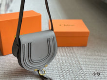 Load image into Gallery viewer, CLE019 Chloe Marcie Saddle Bag / Grained Calfskin / Small (19x14 cm)
