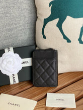 Load image into Gallery viewer, CC966 Classic Zipped Coin Purse / 2.9 × 4.3 × 0.8 in
