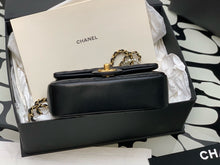 Load image into Gallery viewer, CC903 Mini Flap Bag / HIGHEST QUALITY VERSION / 4.9 × 6.6 × 2 in
