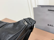 Load image into Gallery viewer, BCG073 Balenciaga ARMY Large Waist Bag / 24x17 cm
