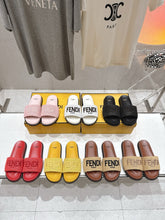 Load image into Gallery viewer, SE1649 Fendi Sunshine Slides / Size5-11
