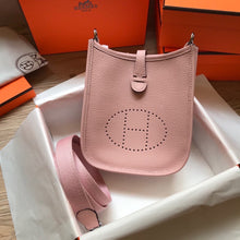 Load image into Gallery viewer, HM090 Mini Evelyn / 7x6.3x2inch
