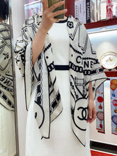 Load image into Gallery viewer, CLTH397 CC Cashmere Shawl / 55.1x55.1inch
