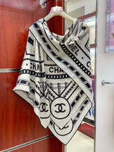 Load image into Gallery viewer, CLTH397 CC Cashmere Shawl / 55.1x55.1inch
