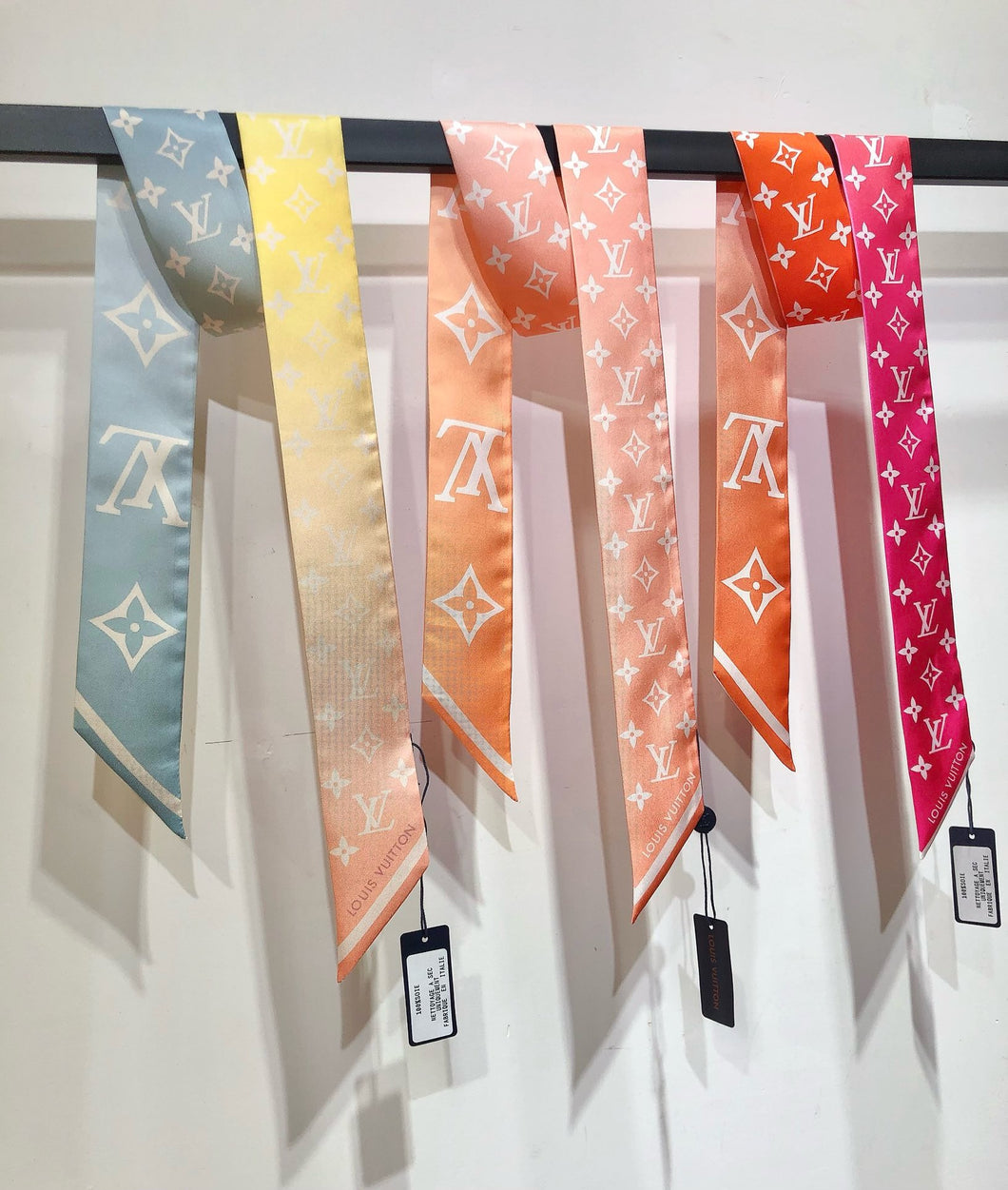 JW911 LV Aurora Nano Bandeau / 31.5 x 2 inches