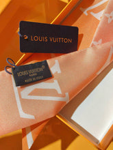 Load image into Gallery viewer, JW911 LV Aurora Nano Bandeau / 31.5 x 2 inches
