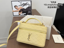 Load image into Gallery viewer, YSK465 YSL Mini Gaby Box Bag / 18 x 11 cm
