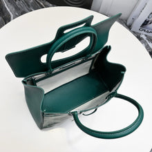 Load image into Gallery viewer, GY057 Saïgon Tote Bag / 13.4x6.3x9.8inch
