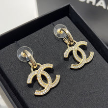 Load image into Gallery viewer, JW776 CC Earrings

