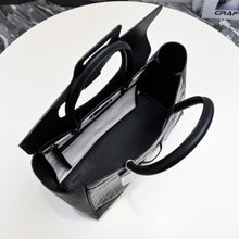 Load image into Gallery viewer, GY059 Saïgon Tote Bag / 13.4x6.3x9.8inch
