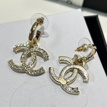 Load image into Gallery viewer, JW776 CC Earrings
