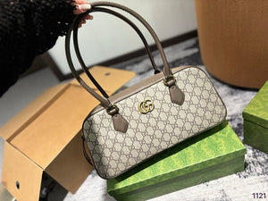 GC636 GG Marmont Small/Medium Top Handle Bag